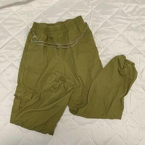 Army Green Cargo Pants With Chain and Elastic Waistband